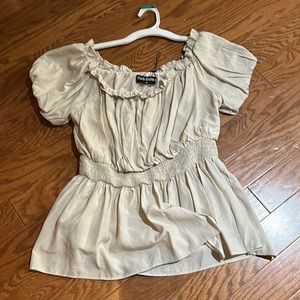 Short square neck elastic waist top